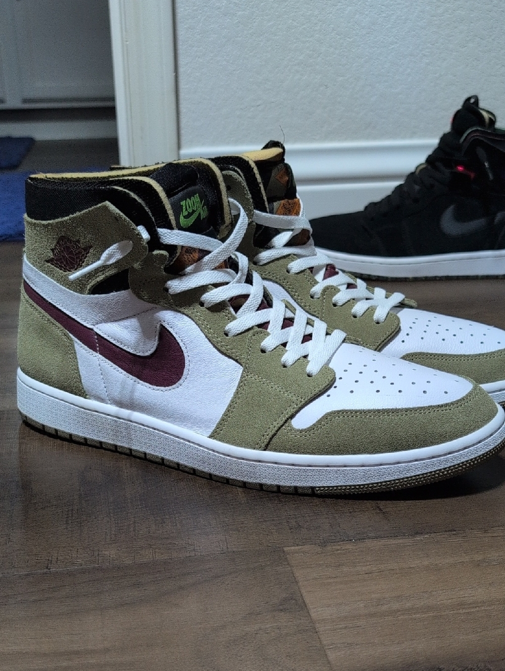 Nike Air Jordan 1 High CMFT Zoom